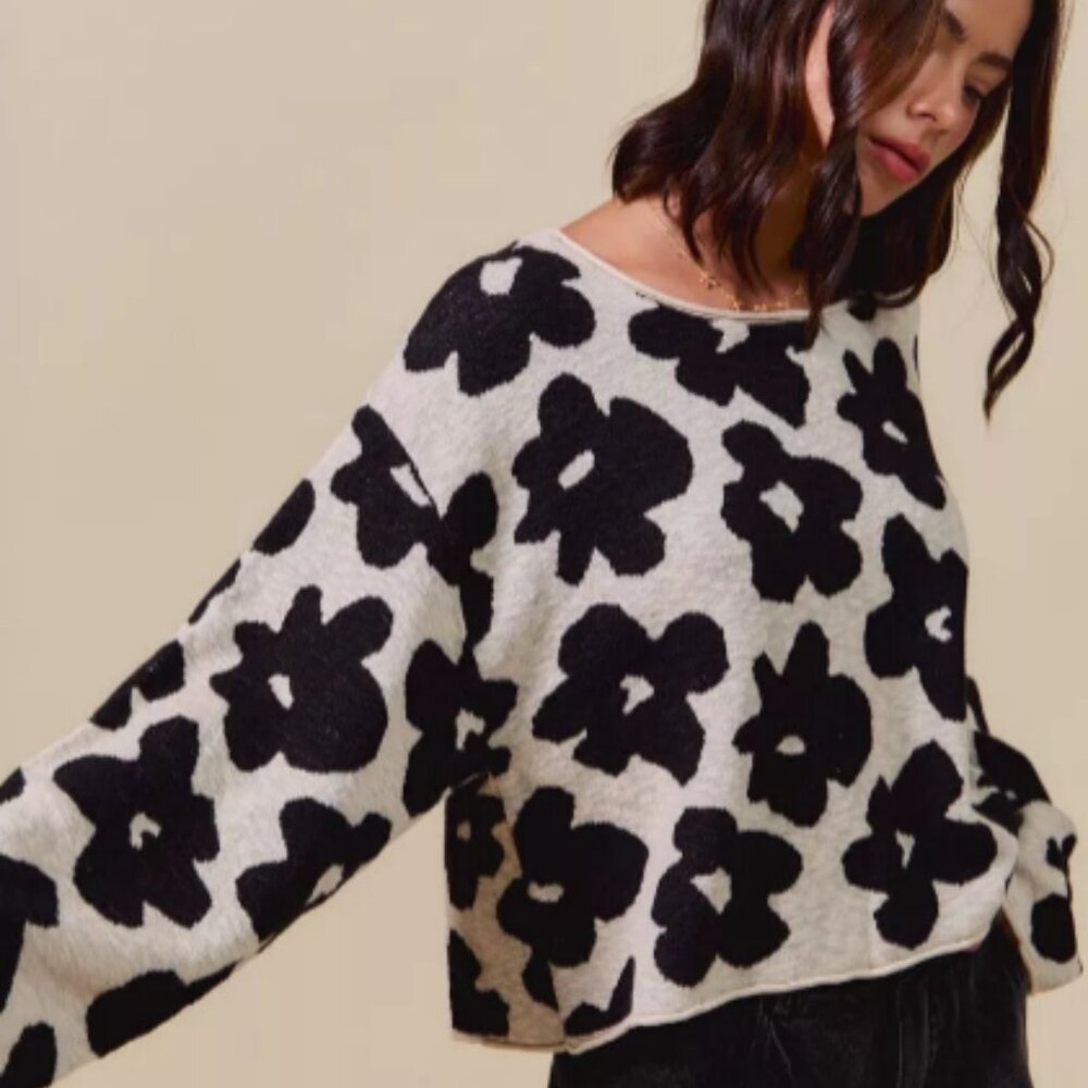 Loose Fit Flower Lightweight Sweater Top